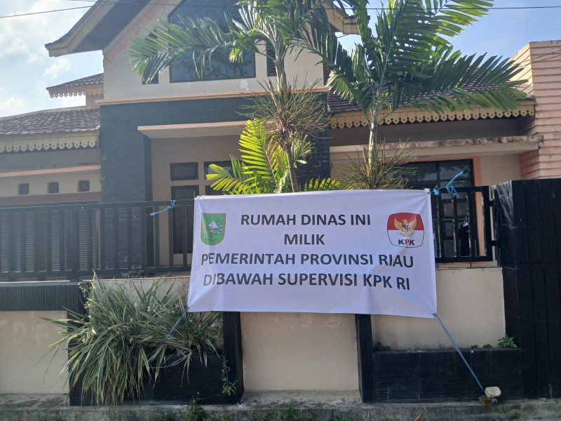 Lima rumah dinas yang dikuasai mantan pejabat Pemprov Riau berhasil diambil alih (foto/Yuni)